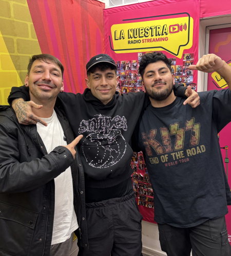 Teorema en La Nuestra: una crítica social al ambiente del freestyle, su pasión por las cartas Yu-Gi-Oh! y el superpoder de sus rimas