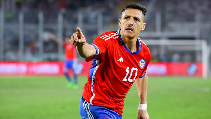 ¡Conoce a la nueva polola de Alexis Sánchez! Se trataría de una modelo rusa 11 años menor al futbolista